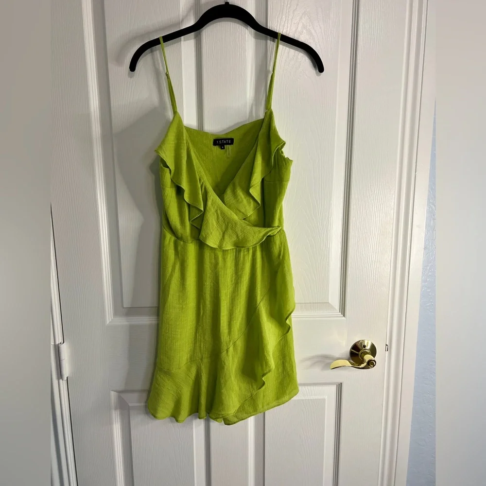 1. State Green Romper Adjustable Straps Ruffle Neckline Mini Length Large